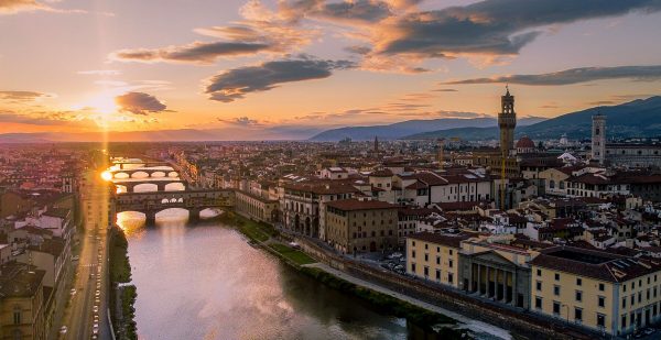 Tramonto sul Lungarno di Firenze - ITALY
